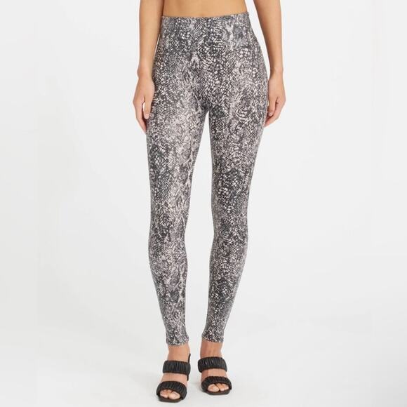 🆕 NWT SPANX Faux Leather Snake Shine Leggings Animal Print High Waisted Stretch - Picture 6 of 8